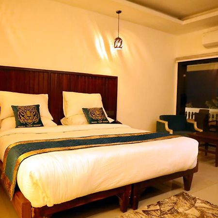 Panna Tiger Resort- Riverside Property Rajgarh  Luaran gambar