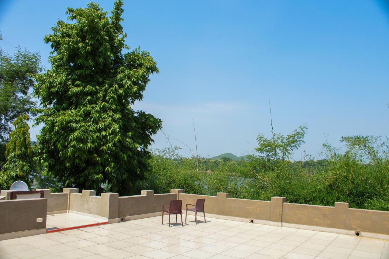 Panna Tiger Resort- Riverside Property Rajgarh  Luaran gambar